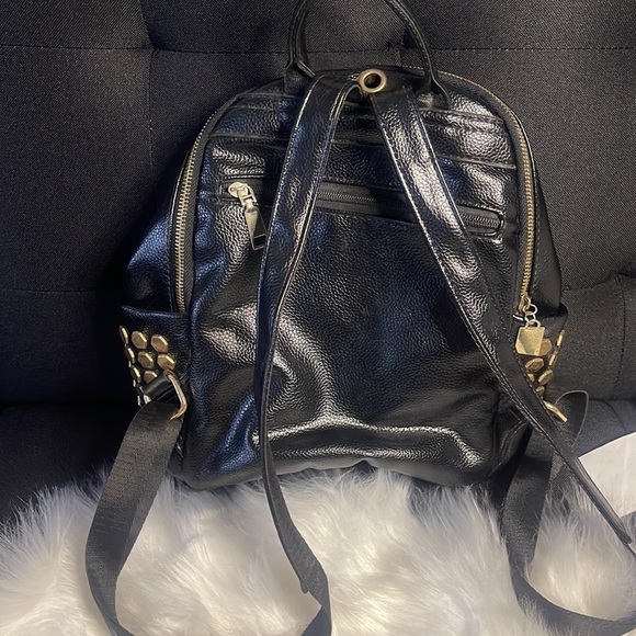 Womans backpack bag🎒 - Picture 8 of 8